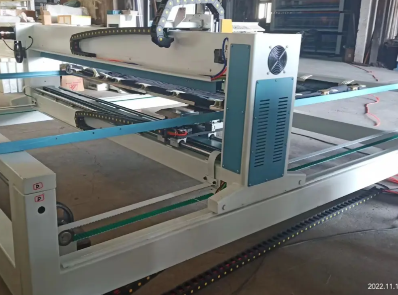 Computerized Quilting Machine